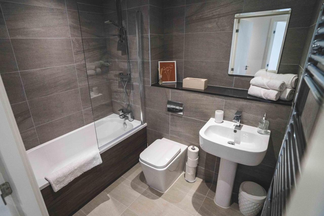 Modern 1-Bed Apartments - New - City Centre - Free Wi-Fi - Sheffield Exterior foto